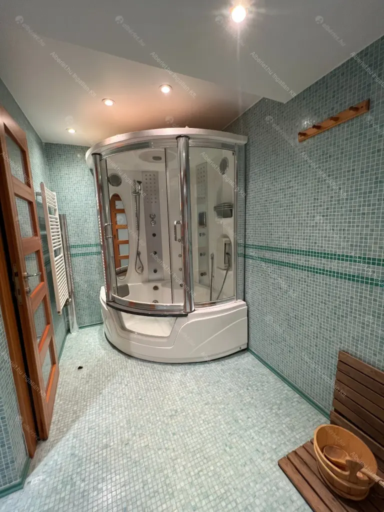 Kiadó albérlet 1158000 Ft/hó áron: Budapest, II. kerület  Kont vezér utca. Mérete: 252 nm, 6 szobás | Alberlet.hu - 6659104