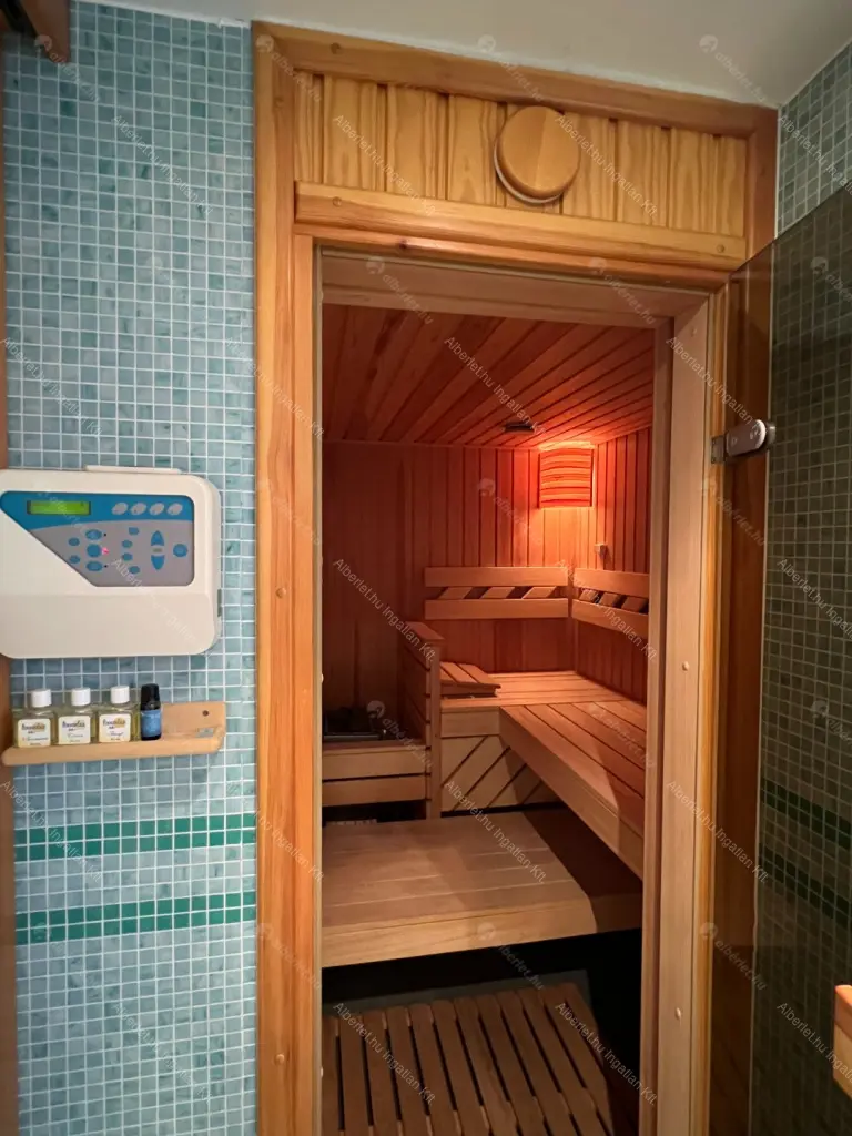 Kiadó albérlet 1158000 Ft/hó áron: Budapest, II. kerület  Kont vezér utca. Mérete: 252 nm, 6 szobás | Alberlet.hu - 6659105