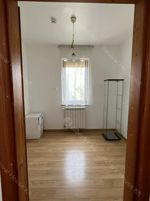 Kiadó albérlet 1160000 Ft/hó áron: Budapest, II. kerület  Kont vezér utca. Mérete: 252 nm, 6 szobás | Alberlet.hu - 6530862