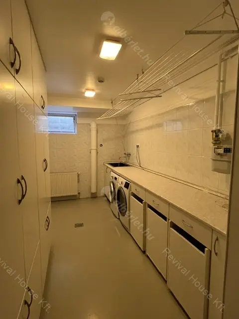 Kiadó albérlet 1160000 Ft/hó áron: Budapest, II. kerület  Kont vezér utca. Mérete: 252 nm, 6 szobás | Alberlet.hu - 6530876