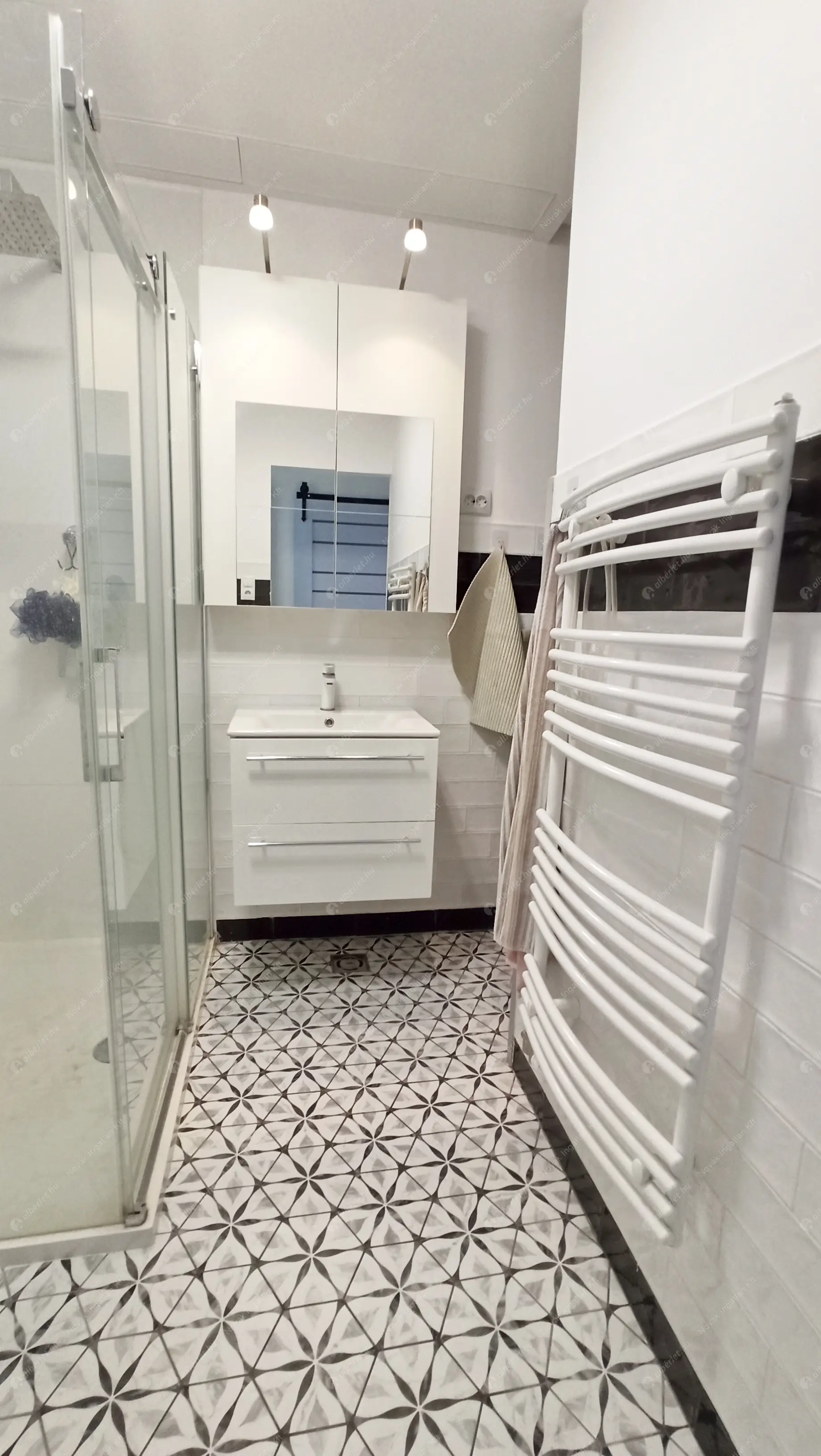 Kiadó albérlet 300000 Ft/hó áron: Budapest, II. kerület  Kuruclesi út. Mérete: 63 nm, 2 szobás | Alberlet.hu - 6635119