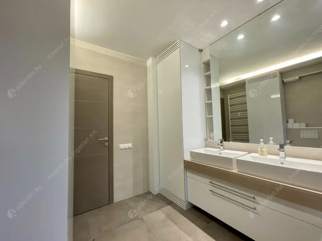 Kiadó albérlet 796000 Ft/hó áron: Budapest, II. kerület  Labanc út. Mérete: 108 nm, 3 szobás | Alberlet.hu - 6539352