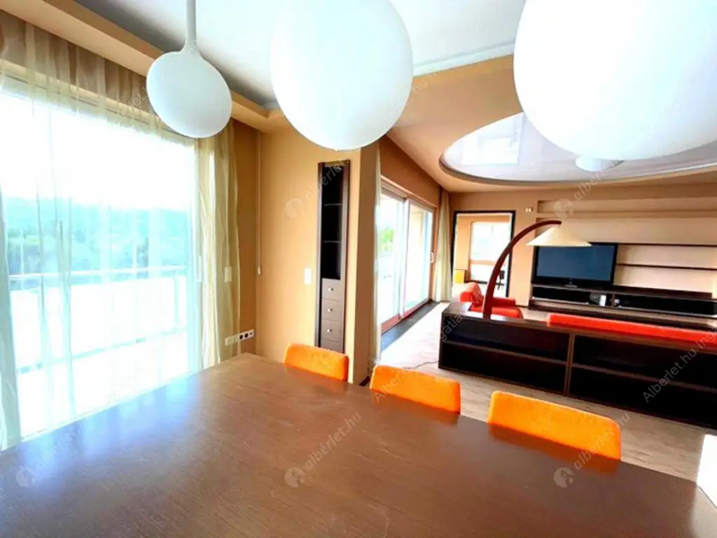 Kiadó albérlet 1350000 Ft/hó áron: Budapest, II. kerület  Lepke utca. Mérete: 166 nm, 5 szobás | Alberlet.hu - 6604512