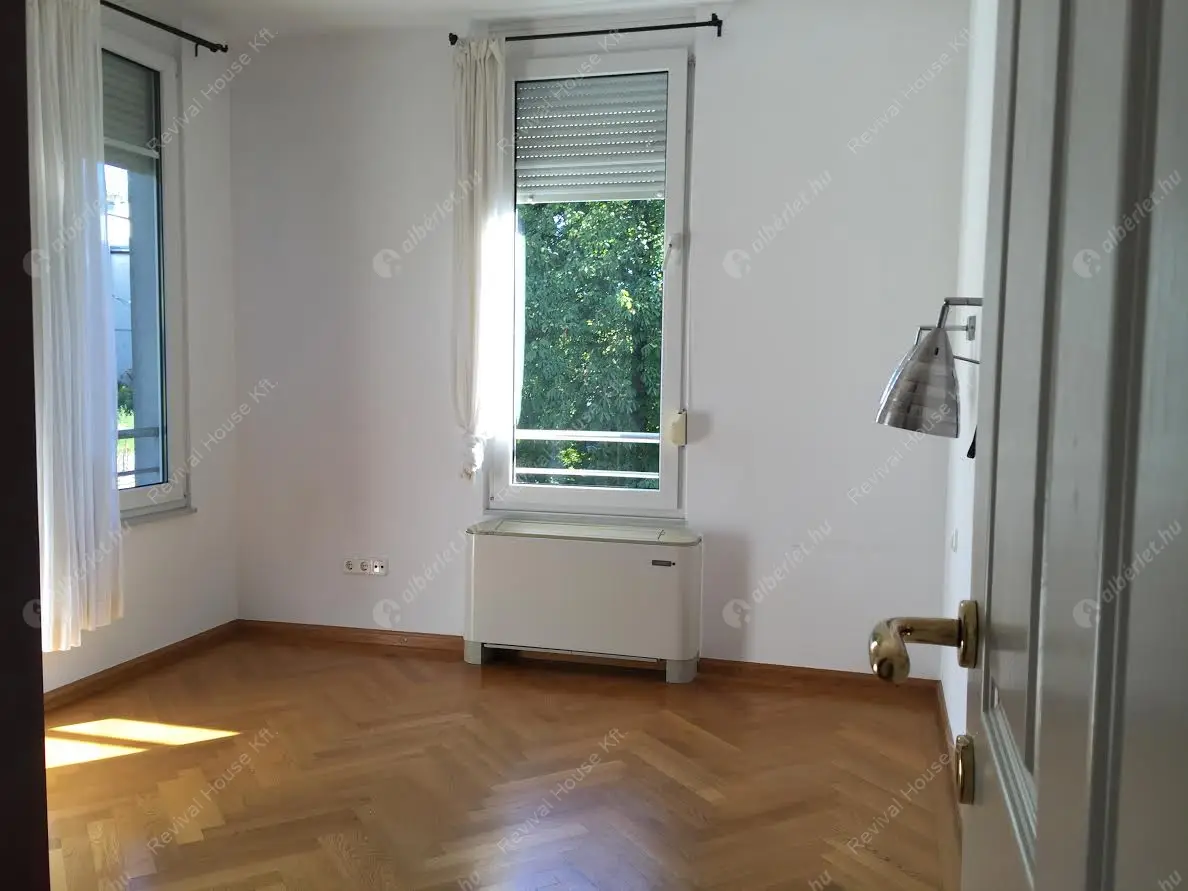 Kiadó albérlet 701000 Ft/hó áron: Budapest, II. kerület  Lévay utca. Mérete: 100 nm, 4 szobás | Alberlet.hu - 5610812