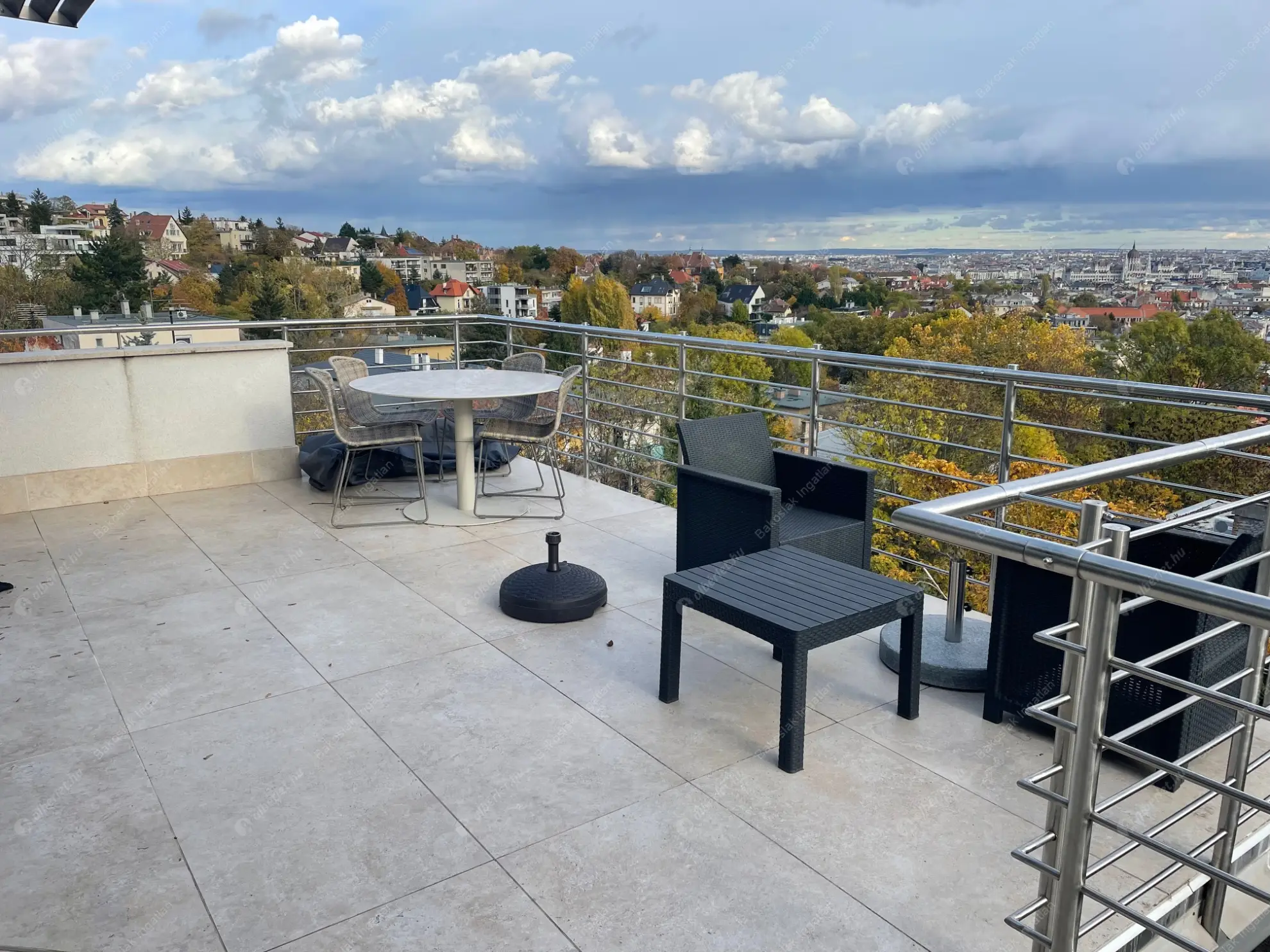 Kiadó albérlet 1165000 Ft/hó áron: Budapest, II. kerület  Lévay utca. Mérete: 130 nm, 4 szobás | Alberlet.hu - 6569631