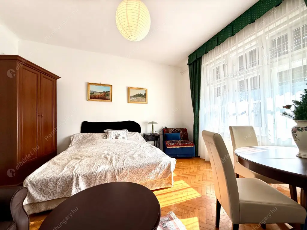 Kiadó albérlet 200000 Ft/hó áron: Budapest, II. kerület  Lóczy Lajos utca. Mérete: 36 nm, 1 szobás | Alberlet.hu - 6593407