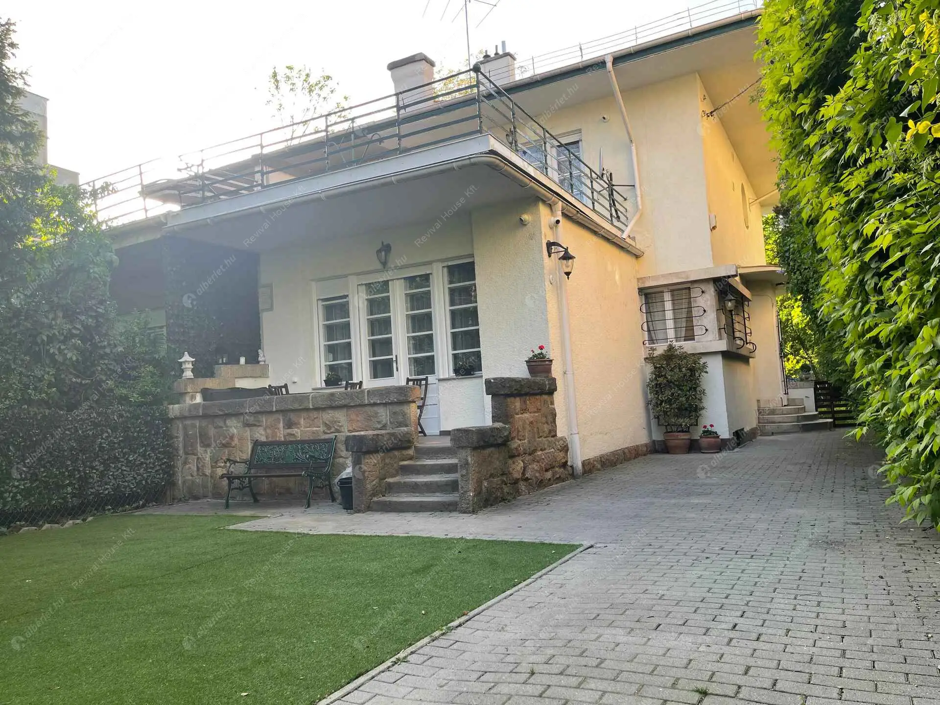 Kiadó albérlet 1082000 Ft/hó áron: Budapest, II. kerület  Lotz Károly utca. Mérete: 150 nm, 4 szobás | Alberlet.hu - 6482638