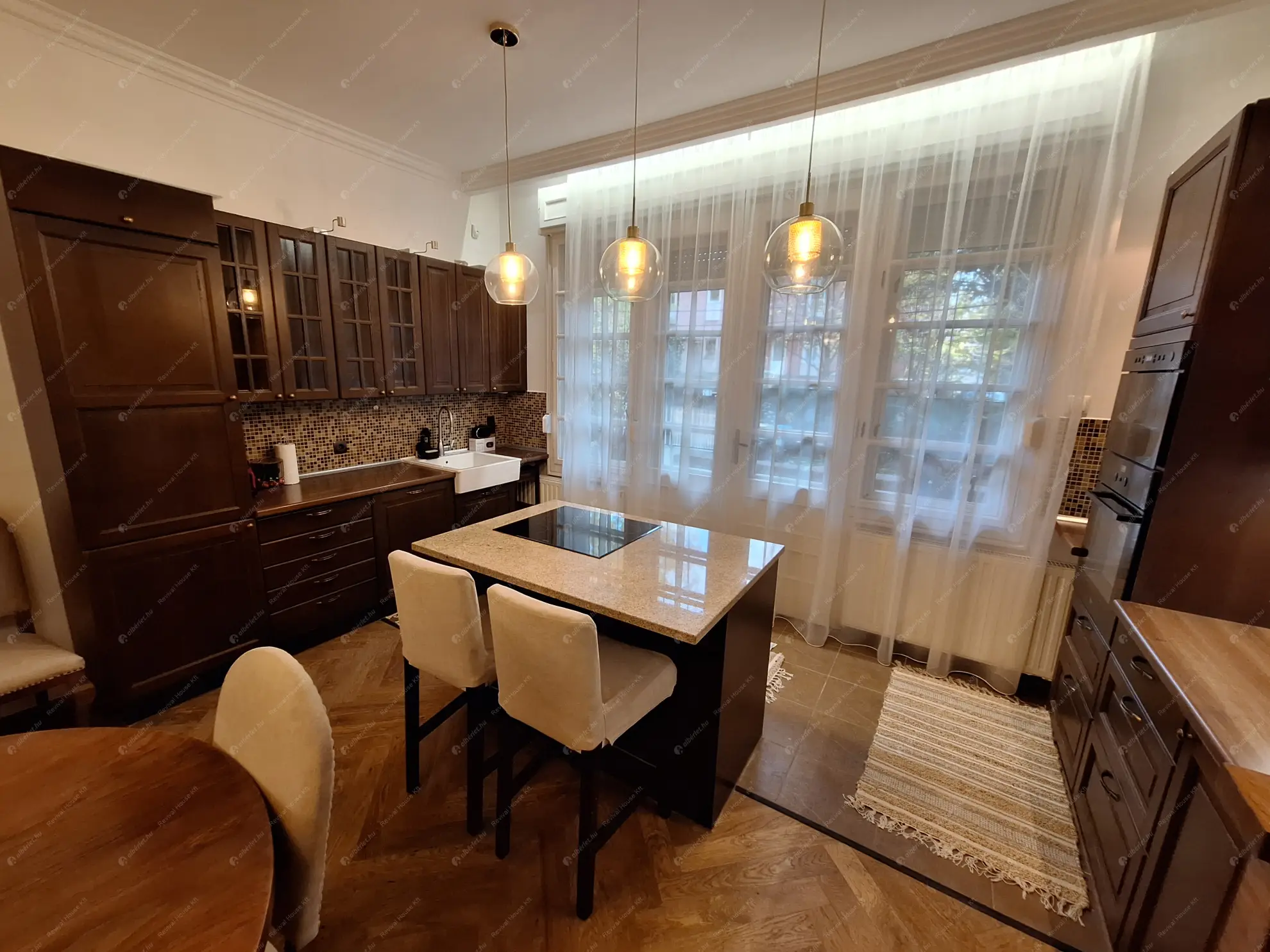 Kiadó albérlet 1067000 Ft/hó áron: Budapest, II. kerület  Lotz Károly utca. Mérete: 150 nm, 4 szobás | Alberlet.hu - 6579827