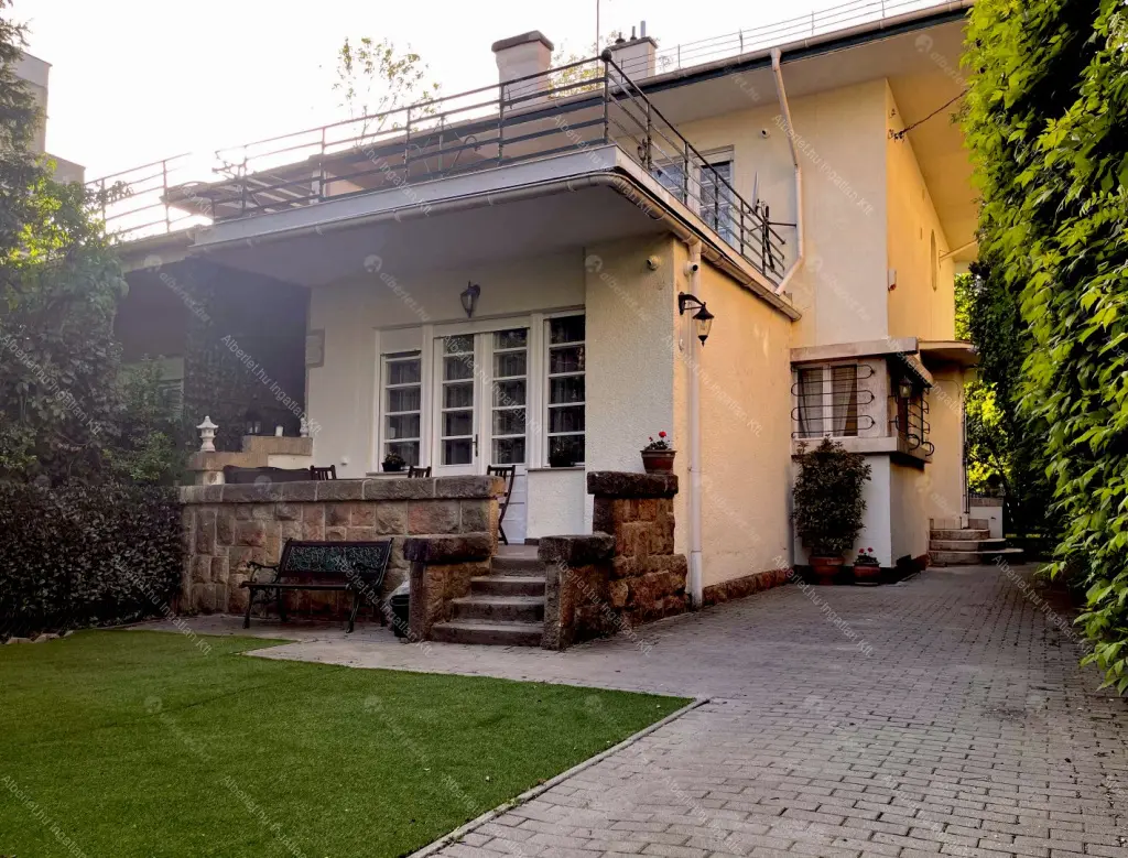 Kiadó albérlet 827000 Ft/hó áron: Budapest, II. kerület  Lotz Károly utca. Mérete: 150 nm, 4 szobás | Alberlet.hu - 6652075