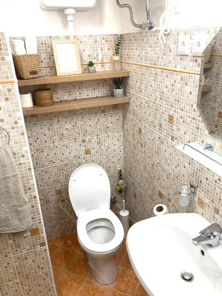 Kiadó albérlet 240000 Ft/hó áron: Budapest, II. kerület  Lövőház utca. Mérete: 31 nm, 1 szobás | Alberlet.hu - 6682875