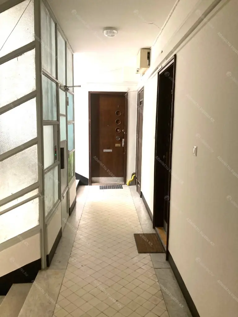 Kiadó albérlet 240000 Ft/hó áron: Budapest, II. kerület  Lövőház utca. Mérete: 31 nm, 1 szobás | Alberlet.hu - 6682878