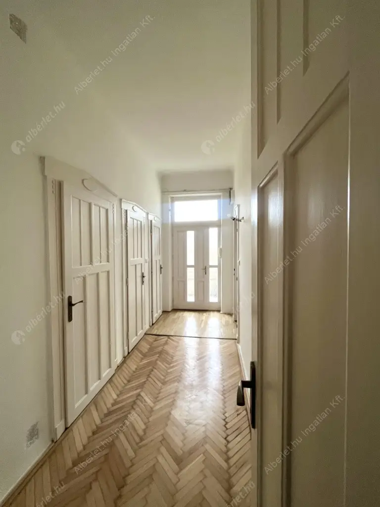 Kiadó albérlet 360000 Ft/hó áron: Budapest, II. kerület  Lövőház utca. Mérete: 74 nm, 2 szobás | Alberlet.hu - 6613974