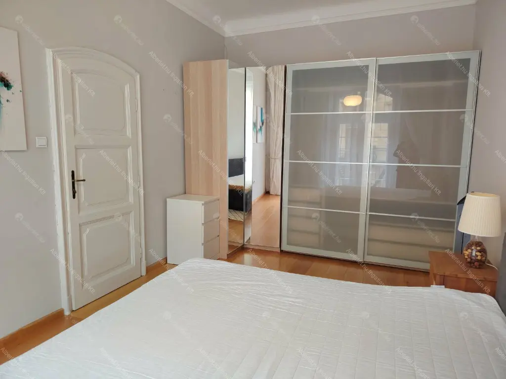 Kiadó albérlet 360000 Ft/hó áron: Budapest, II. kerület  Lukács utca. Mérete: 65 nm, 2 szobás | Alberlet.hu - 6696740