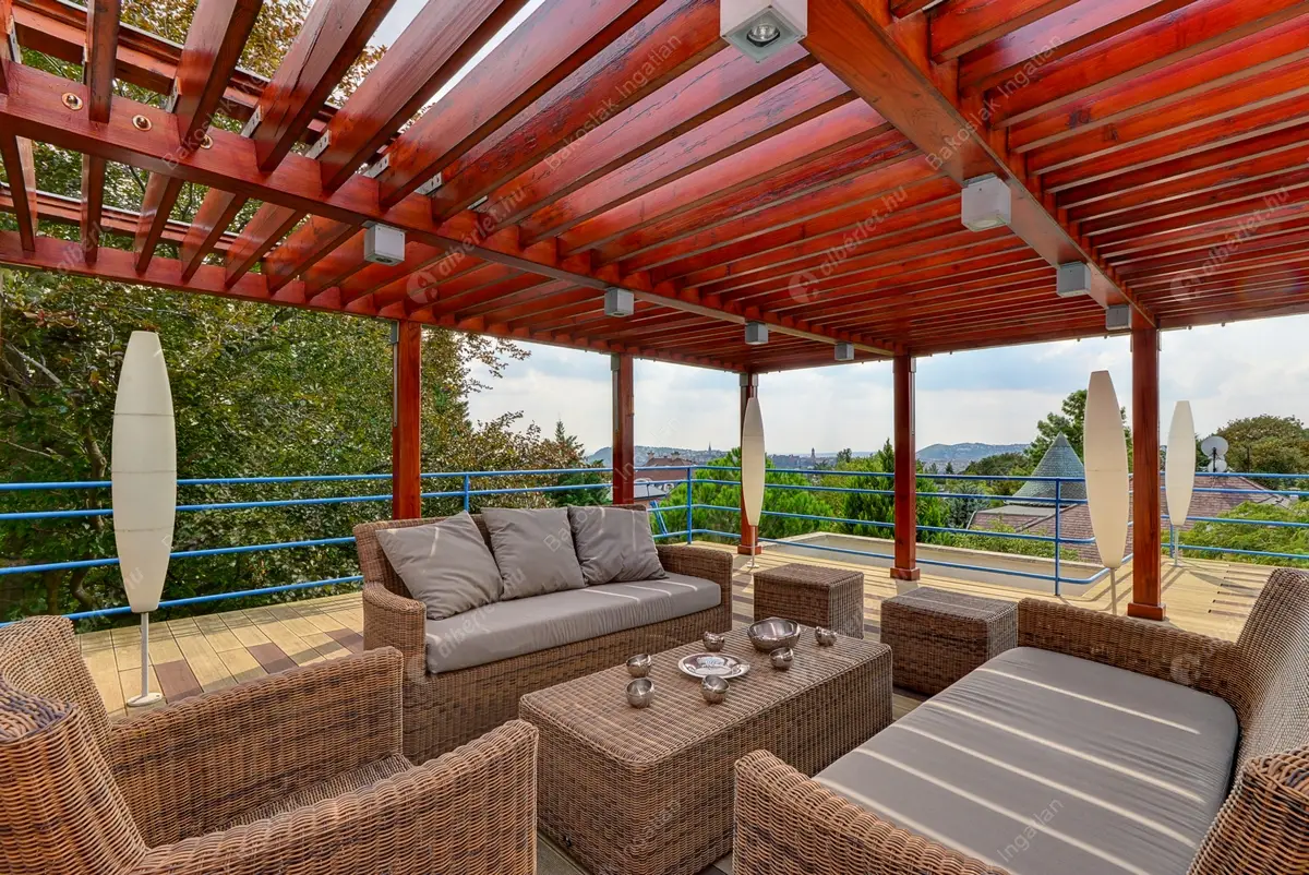 Kiadó albérlet 2496000 Ft/hó áron: Budapest, II. kerület  Mandula utca. Mérete: 320 nm, 5 szobás | Alberlet.hu - 4452239