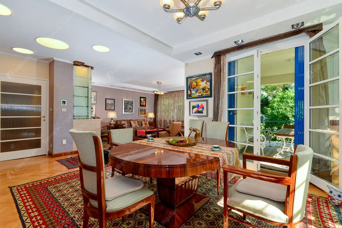 Kiadó albérlet 2496000 Ft/hó áron: Budapest, II. kerület  Mandula utca. Mérete: 320 nm, 5 szobás | Alberlet.hu - 4452247