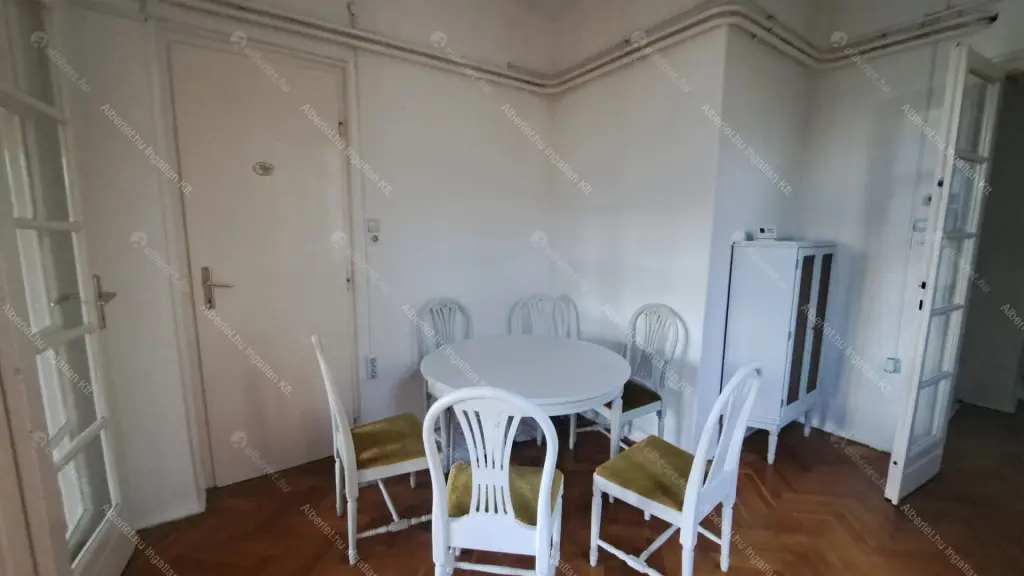 Kiadó albérlet 300000 Ft/hó áron: Budapest, II. kerület  Marczibányi tér. Mérete: 70 nm, 1 szobás | Alberlet.hu - 6694530