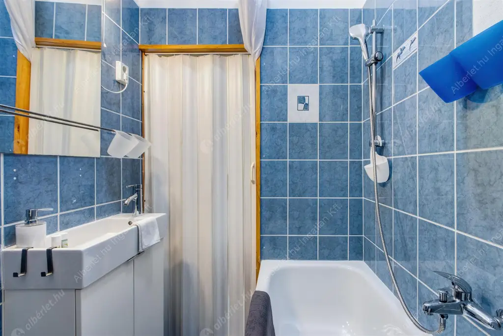 Kiadó albérlet 190000 Ft/hó áron: Budapest, II. kerület  Margit körút. Mérete: 25 nm, 1 szobás | Alberlet.hu - 6570239