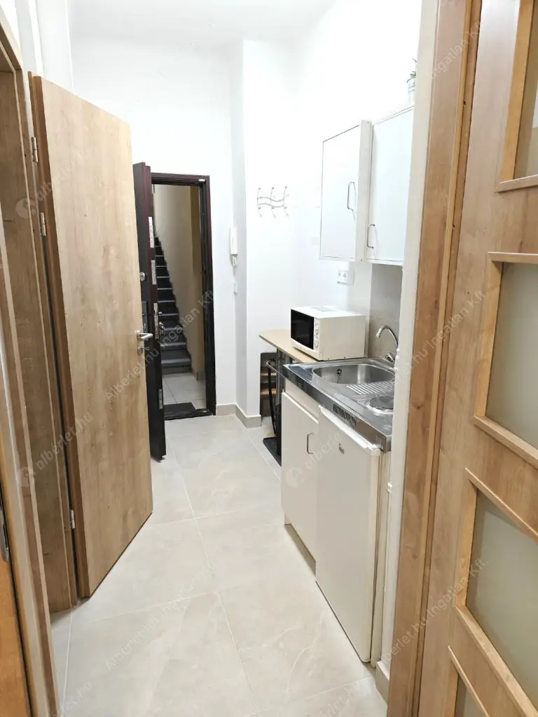 Kiadó albérlet 220000 Ft/hó áron: Budapest, II. kerület  Margit körút. Mérete: 30 nm, 1 szobás | Alberlet.hu - 6603067