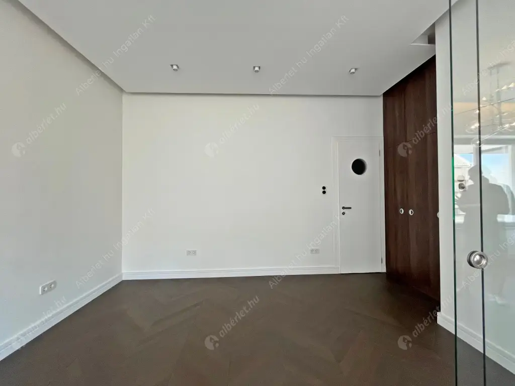 Kiadó albérlet 699000 Ft/hó áron: Budapest, II. kerület  Margit körút. Mérete: 66 nm, 1 szobás | Alberlet.hu - 6518458