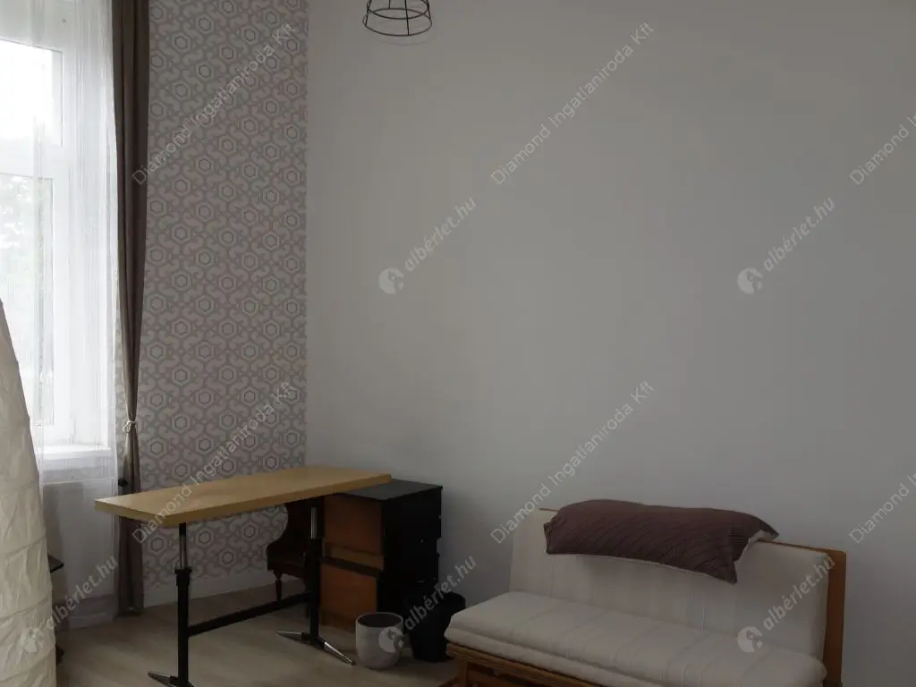 Kiadó albérlet 463000 Ft/hó áron: Budapest, II. kerület  Margit körút. Mérete: 83 nm, 3 szobás | Alberlet.hu - 5748191