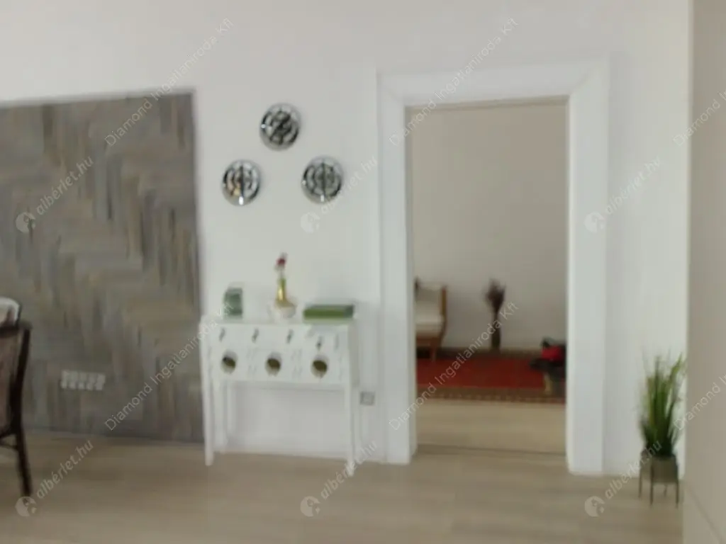 Kiadó albérlet 463000 Ft/hó áron: Budapest, II. kerület  Margit körút. Mérete: 83 nm, 3 szobás | Alberlet.hu - 5748204