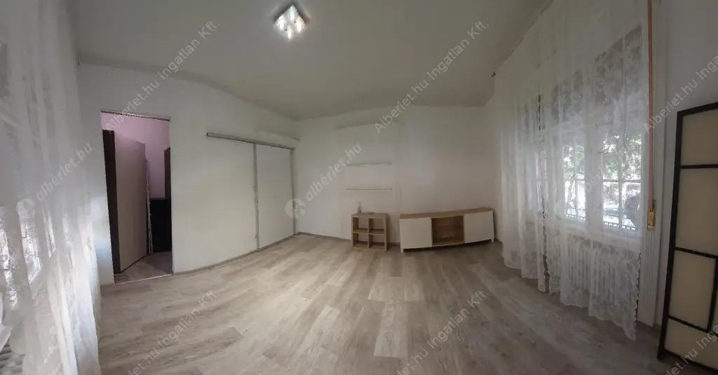 Kiadó albérlet 350000 Ft/hó áron: Budapest, II. kerület  Margit körút. Mérete: 93 nm, 3 szobás | Alberlet.hu - 6618672