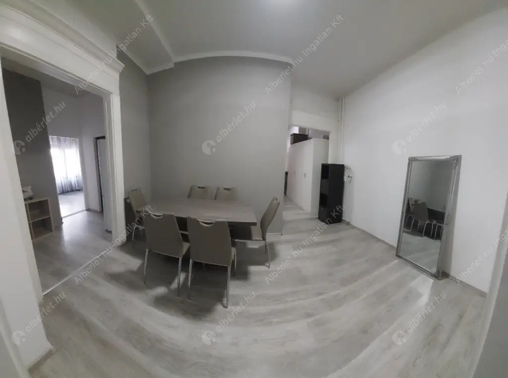 Kiadó albérlet 350000 Ft/hó áron: Budapest, II. kerület  Margit körút. Mérete: 93 nm, 3 szobás | Alberlet.hu - 6618673
