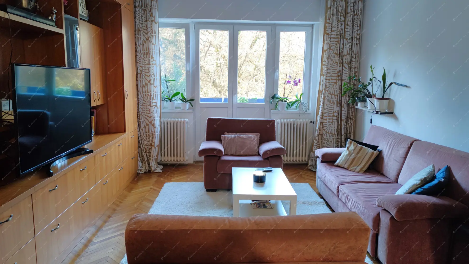 Kiadó albérlet 270000 Ft/hó áron: Budapest, II. kerület  Mechwart liget. Mérete: 70 nm, 2 szobás | Alberlet.hu - 6602049