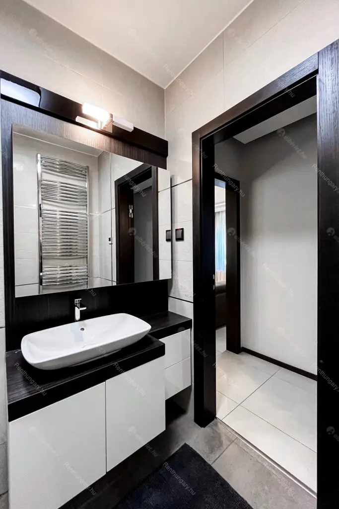 Kiadó albérlet 500000 Ft/hó áron: Budapest, II. kerület  Mecset  utca . Mérete: 65 nm, 3 szobás | Alberlet.hu - 6709817