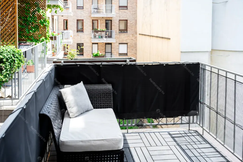 Kiadó albérlet 500000 Ft/hó áron: Budapest, II. kerület  Mecset  utca . Mérete: 65 nm, 3 szobás | Alberlet.hu - 6709820