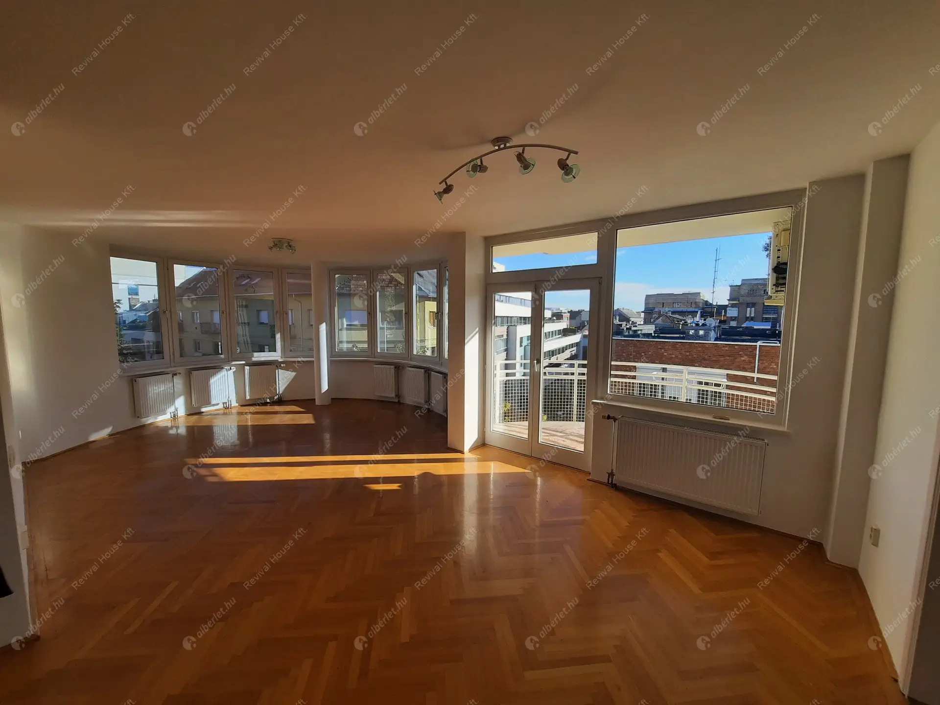 Kiadó albérlet 718000 Ft/hó áron: Budapest, II. kerület  Medve utca. Mérete: 141 nm, 4 szobás | Alberlet.hu - 6109467