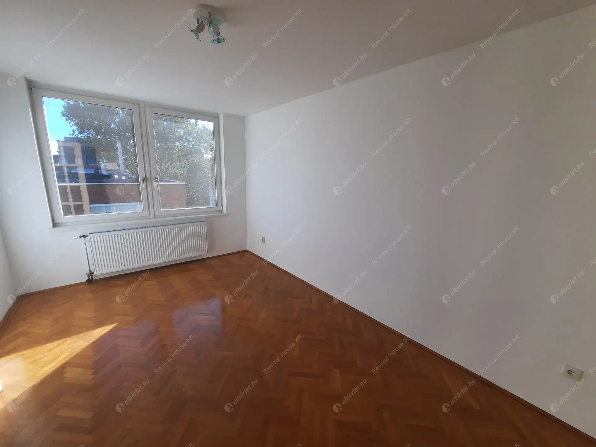 Kiadó albérlet 718000 Ft/hó áron: Budapest, II. kerület  Medve utca. Mérete: 141 nm, 4 szobás | Alberlet.hu - 6109470