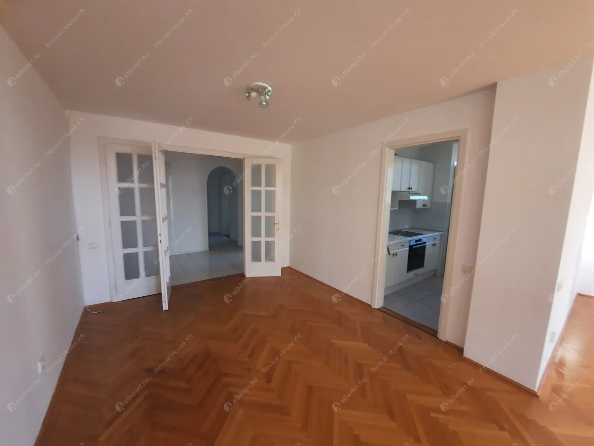 Kiadó albérlet 718000 Ft/hó áron: Budapest, II. kerület  Medve utca. Mérete: 141 nm, 4 szobás | Alberlet.hu - 6109501