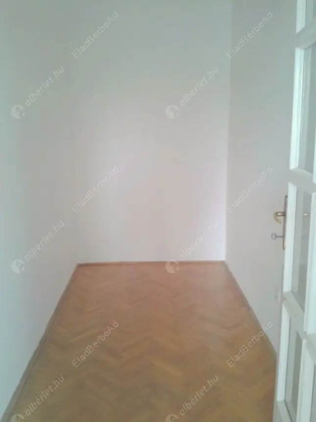 Kiadó albérlet 680000 Ft/hó áron: Budapest, II. kerület  Medve utca. Mérete: 141 nm, 4 szobás | Alberlet.hu - 6049687