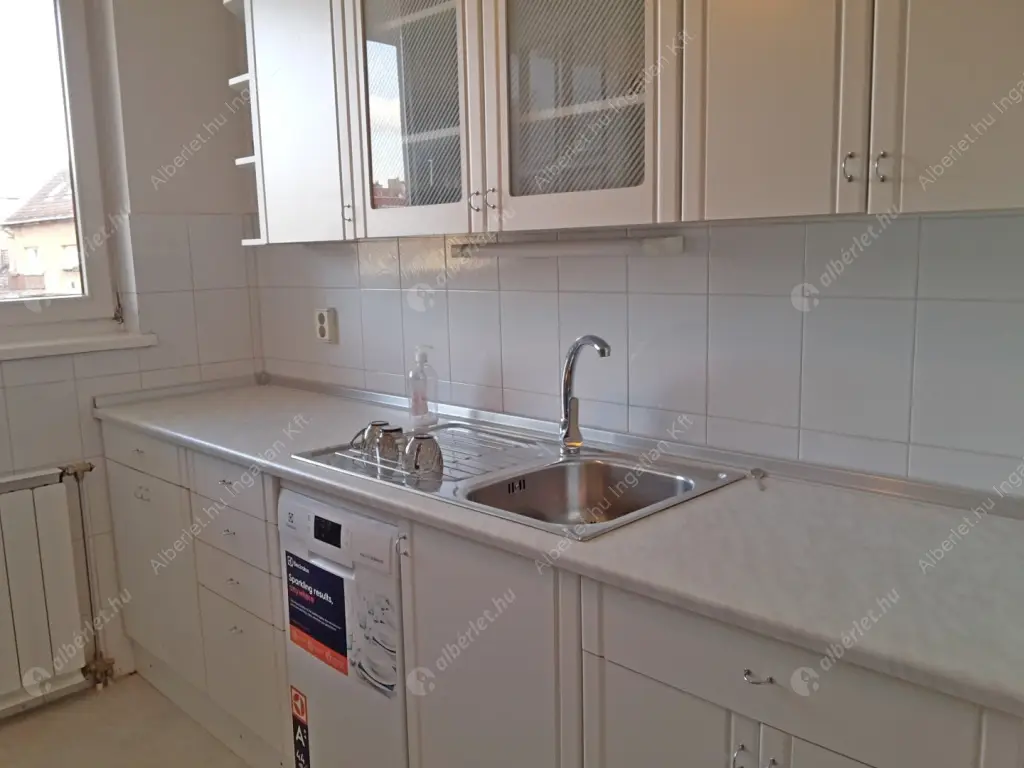 Kiadó albérlet 718000 Ft/hó áron: Budapest, II. kerület  Medve utca. Mérete: 141 nm, 4 szobás | Alberlet.hu - 6519167