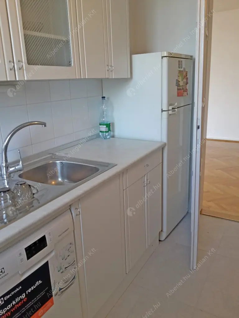 Kiadó albérlet 718000 Ft/hó áron: Budapest, II. kerület  Medve utca. Mérete: 141 nm, 4 szobás | Alberlet.hu - 6519169