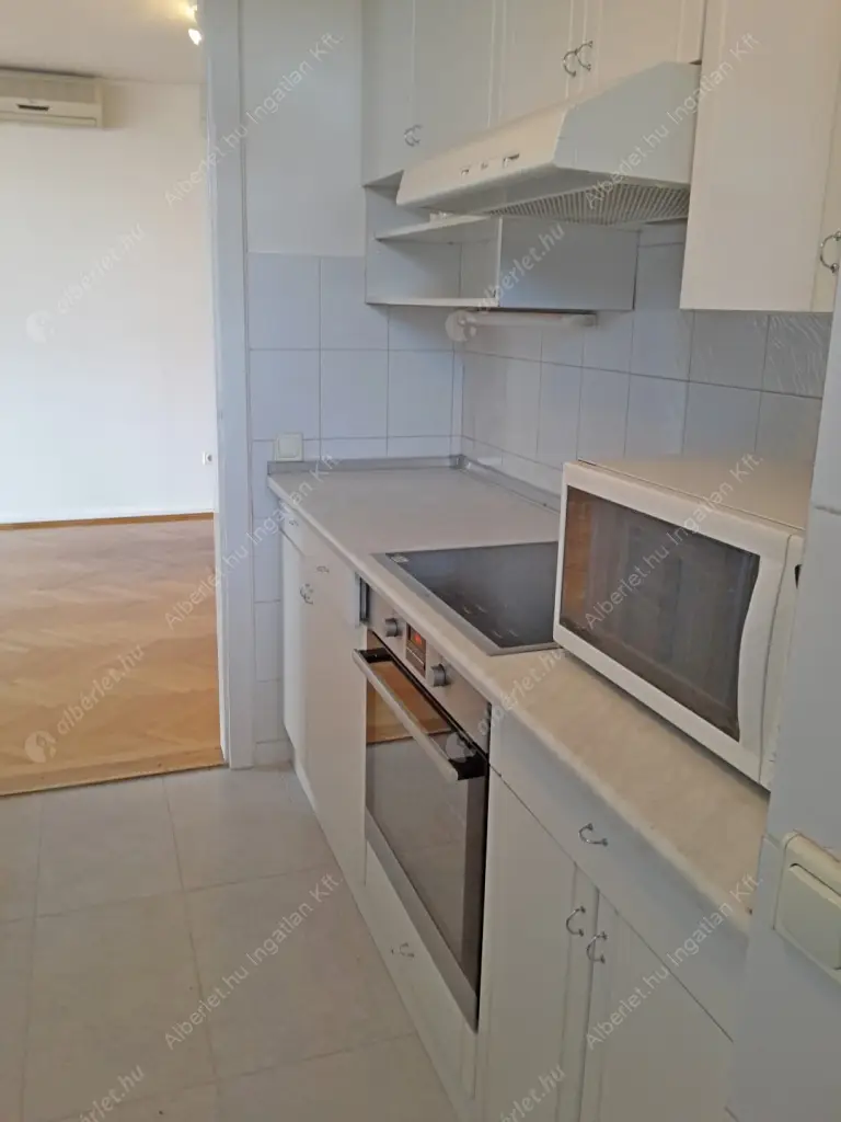 Kiadó albérlet 718000 Ft/hó áron: Budapest, II. kerület  Medve utca. Mérete: 141 nm, 4 szobás | Alberlet.hu - 6519171