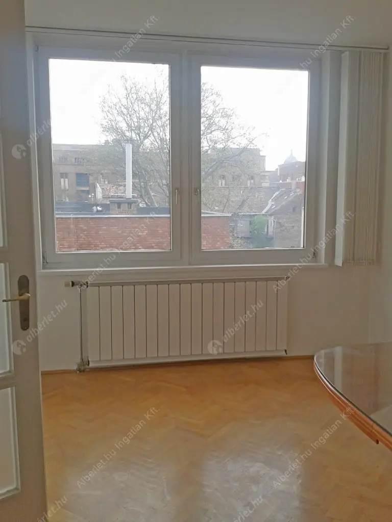Kiadó albérlet 718000 Ft/hó áron: Budapest, II. kerület  Medve utca. Mérete: 141 nm, 4 szobás | Alberlet.hu - 6519174