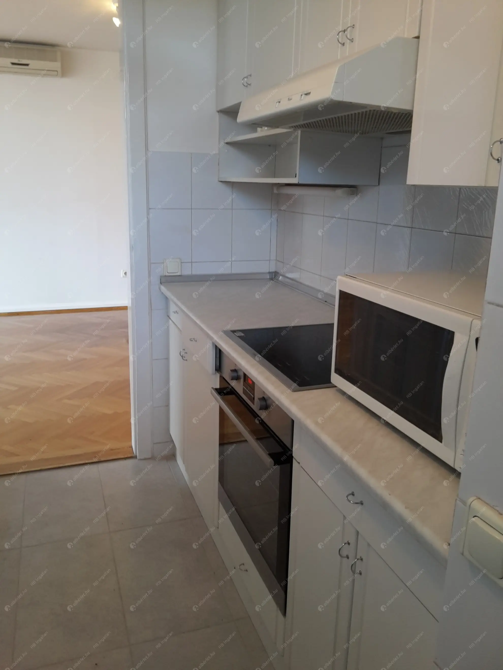 Kiadó albérlet 700000 Ft/hó áron: Budapest, II. kerület  Medve utca. Mérete: 141 nm, 4 szobás | Alberlet.hu - 6572370