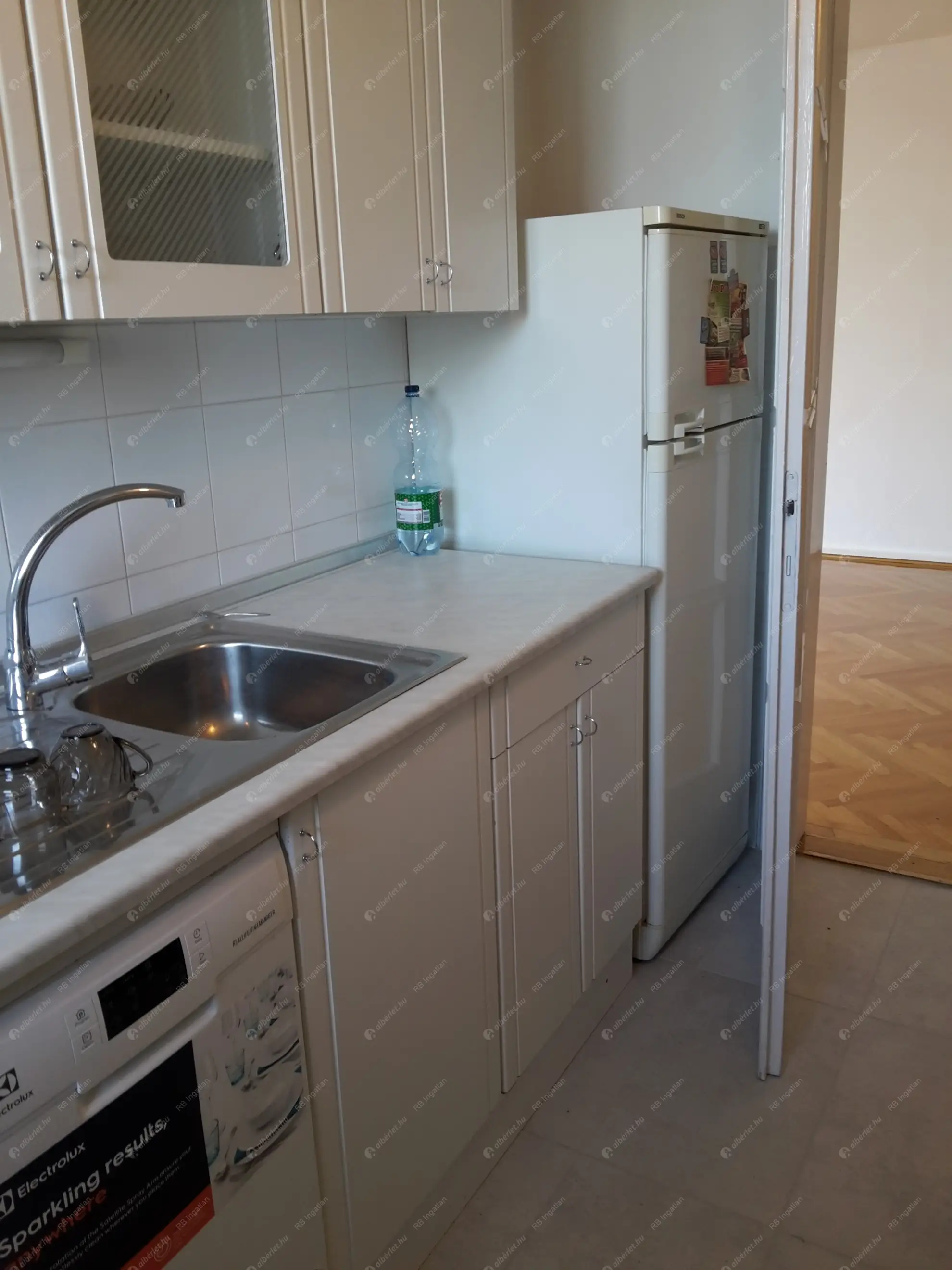 Kiadó albérlet 700000 Ft/hó áron: Budapest, II. kerület  Medve utca. Mérete: 141 nm, 4 szobás | Alberlet.hu - 6572371