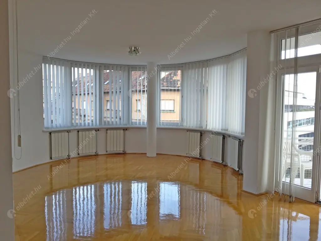 Kiadó albérlet 700000 Ft/hó áron: Budapest, II. kerület  Medve utca. Mérete: 141 nm, 4 szobás | Alberlet.hu - 6597952