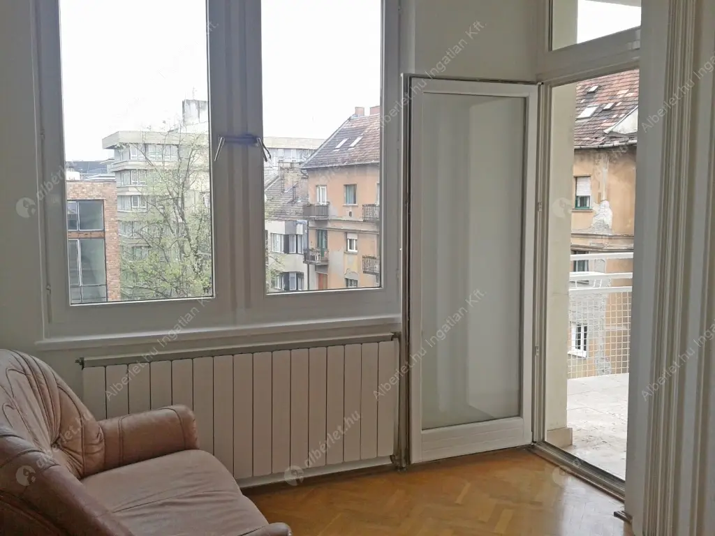 Kiadó albérlet 700000 Ft/hó áron: Budapest, II. kerület  Medve utca. Mérete: 141 nm, 4 szobás | Alberlet.hu - 6597959