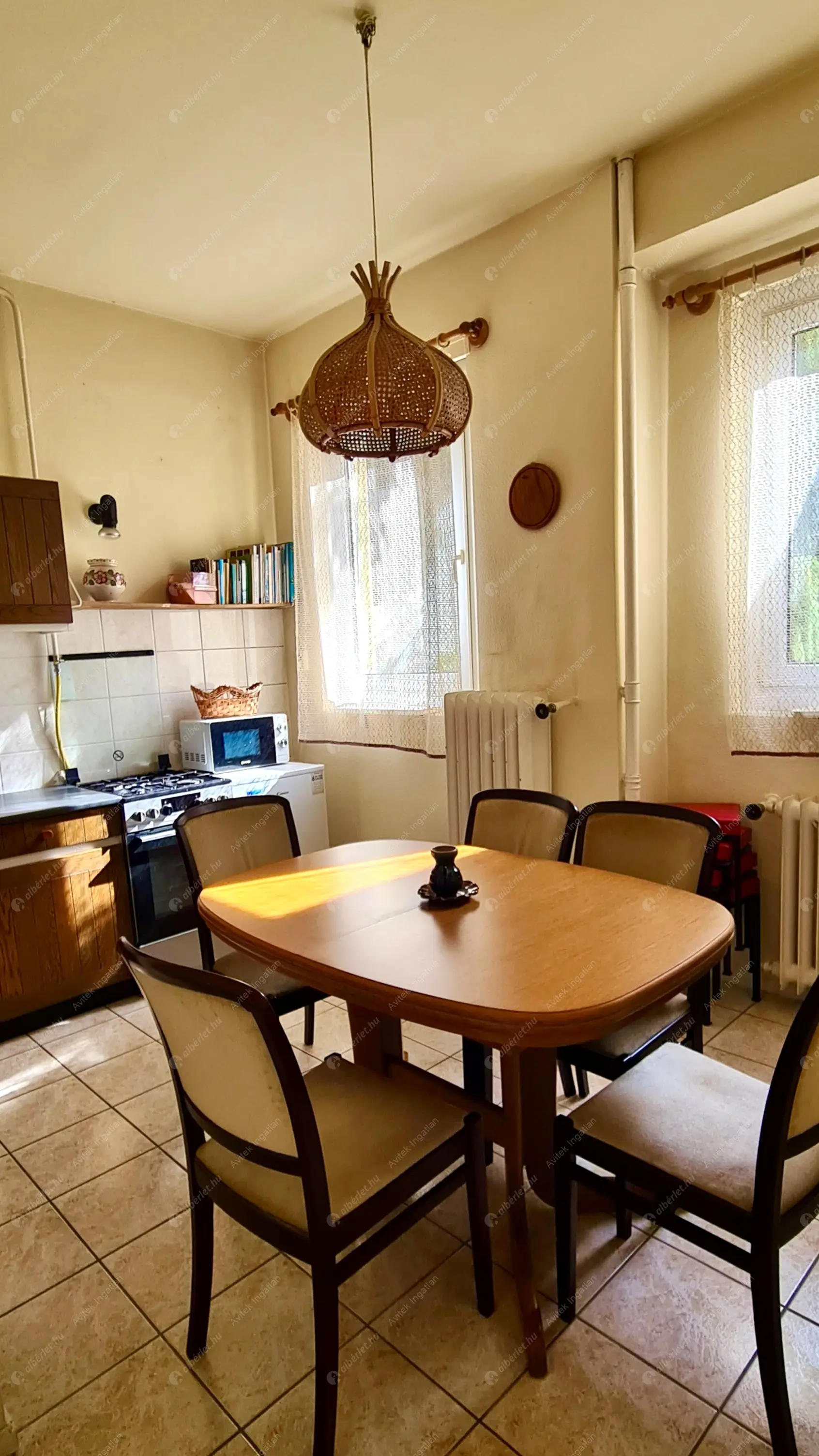 Kiadó albérlet 270000 Ft/hó áron: Budapest, II. kerület  Nagyajtai utca. Mérete: 63 nm, 2 szobás | Alberlet.hu - 6591766