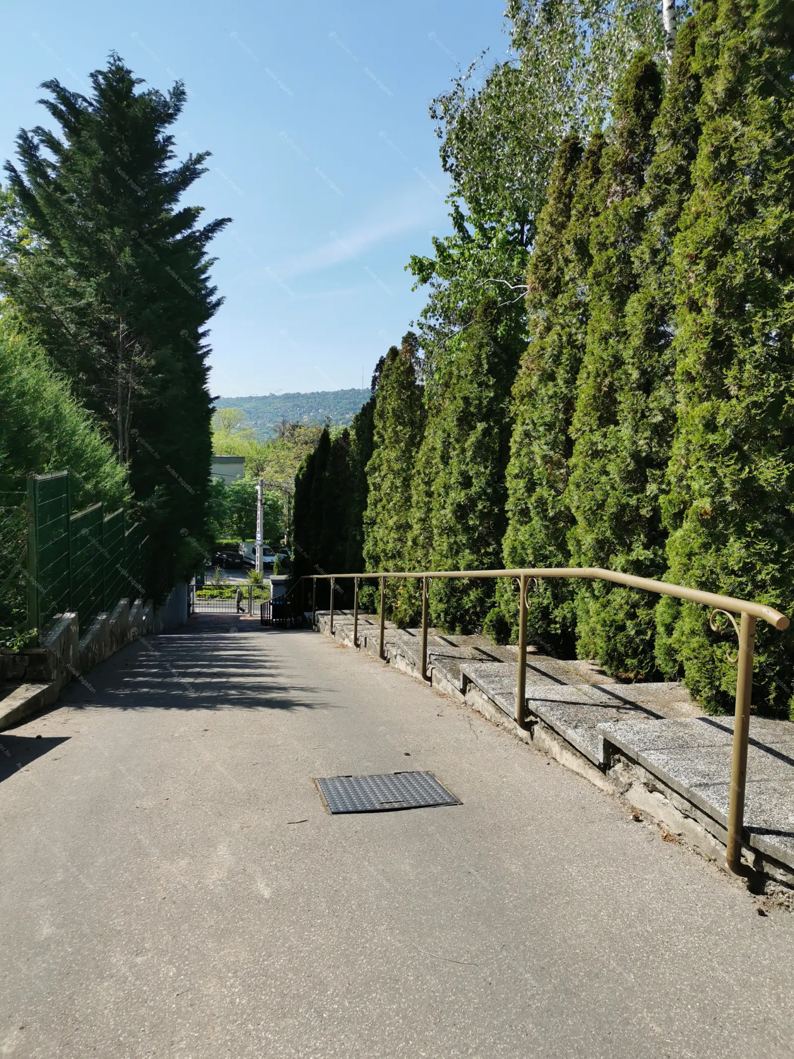 Kiadó albérlet 590000 Ft/hó áron: Budapest, II. kerület  Nagybányai út. Mérete: 110 nm, 4 szobás | Alberlet.hu - 6649250