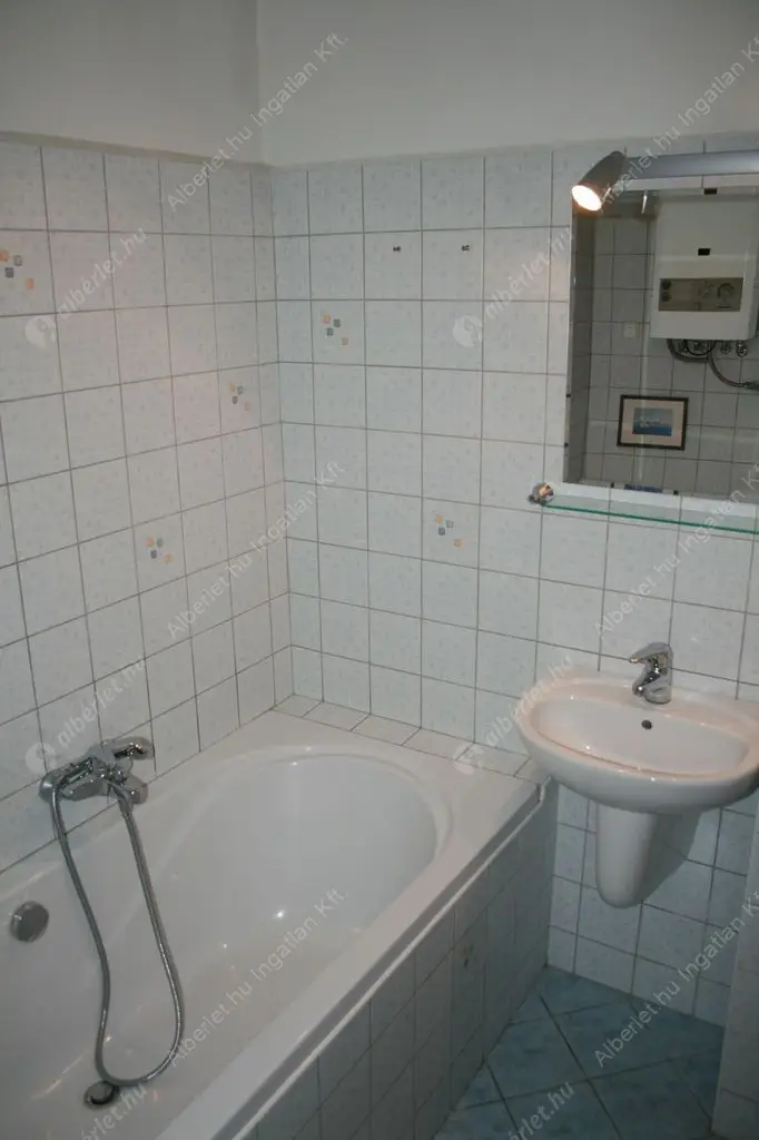 Kiadó albérlet 370000 Ft/hó áron: Budapest, II. kerület  Nyúl utca. Mérete: 55 nm, 1 szobás | Alberlet.hu - 6632960
