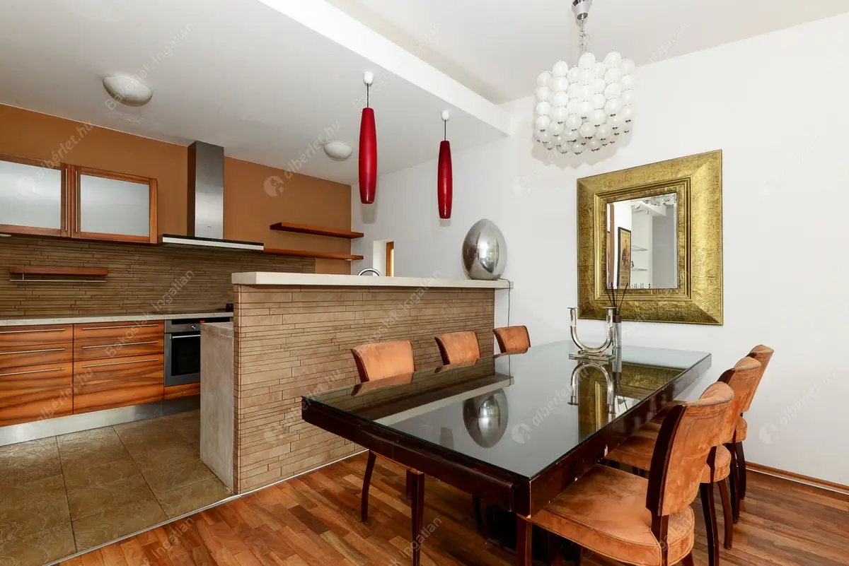 Kiadó albérlet 1738000 Ft/hó áron: Budapest, II. kerület  Pasaréti tér. Mérete: 160 nm, 4 szobás | Alberlet.hu - 5169243