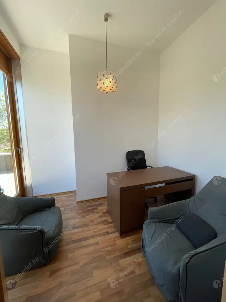 Kiadó albérlet 1738000 Ft/hó áron: Budapest, II. kerület  Pasaréti tér. Mérete: 160 nm, 4 szobás | Alberlet.hu - 5348181