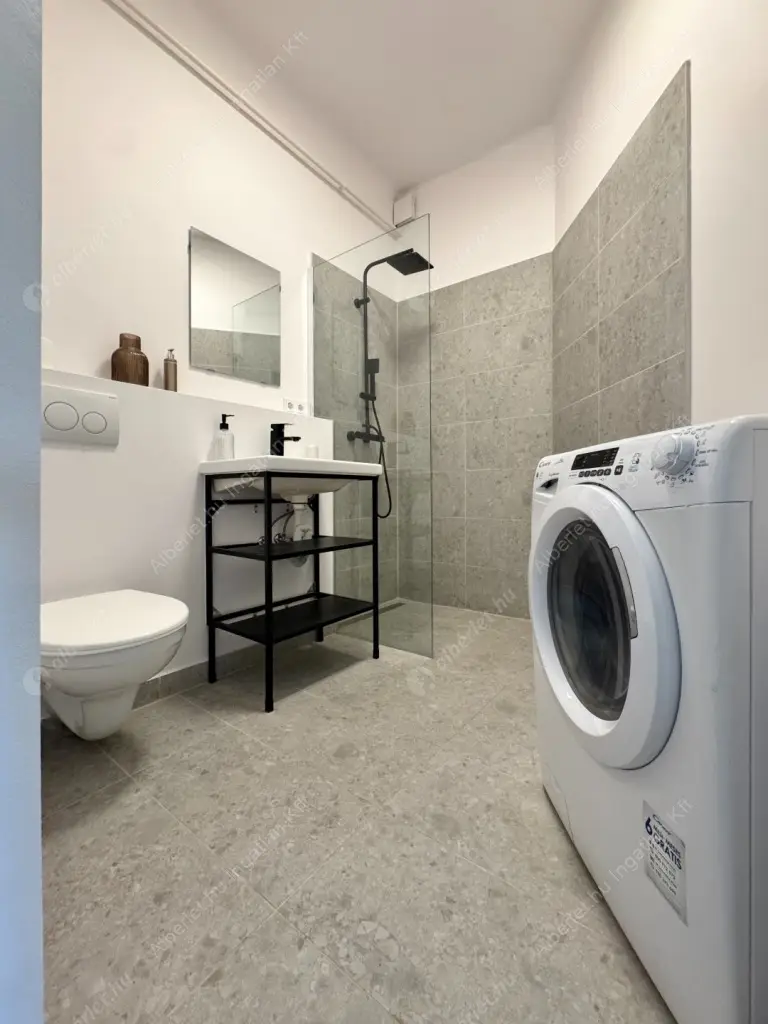 Kiadó albérlet 219000 Ft/hó áron: Budapest, II. kerület  Pasaréti út. Mérete: 33 nm, 1 szobás | Alberlet.hu - 6576411