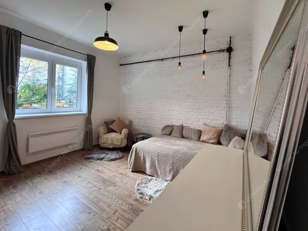 Kiadó albérlet 219000 Ft/hó áron: Budapest, II. kerület  Pasaréti út. Mérete: 33 nm, 1 szobás | Alberlet.hu - 6576413