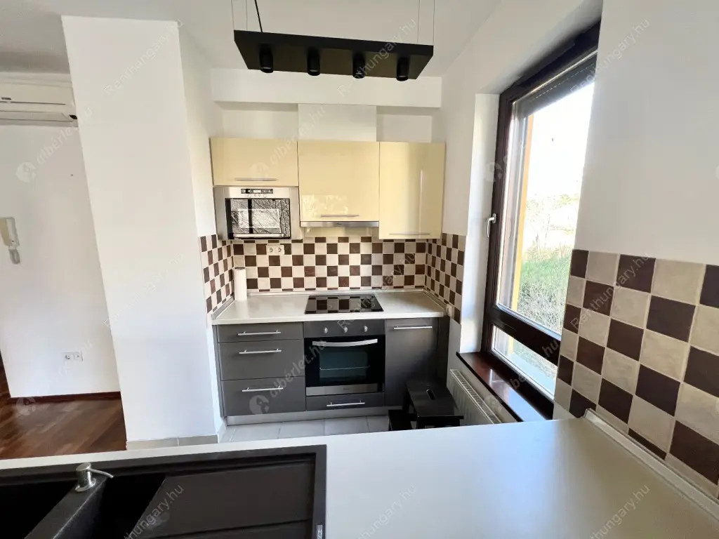 Kiadó albérlet 340000 Ft/hó áron: Budapest, II. kerület  Pasaréti út. Mérete: 57 nm, 2 szobás | Alberlet.hu - 6635784